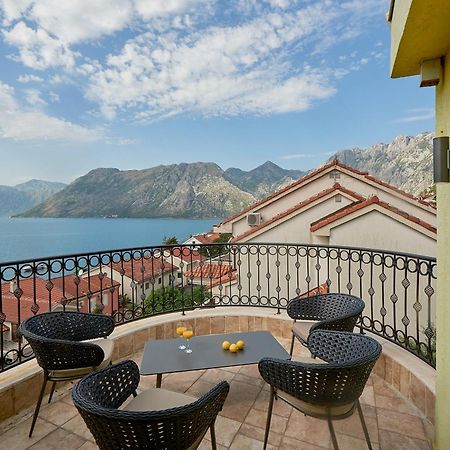 2Montenegro Mimoza Apartments Dobrota Exterior foto