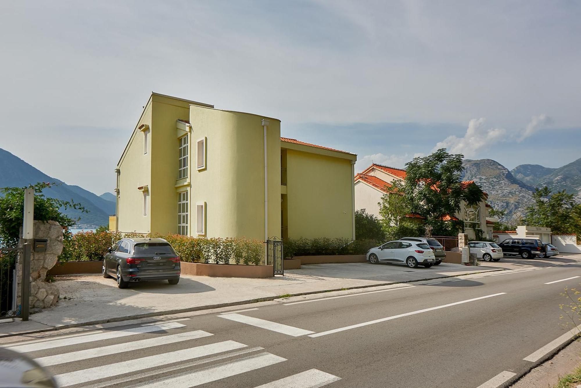 2Montenegro Mimoza Apartments Dobrota Exterior foto